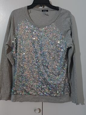 deb Sparkle Sequin Gray Long-Sleeve Top
